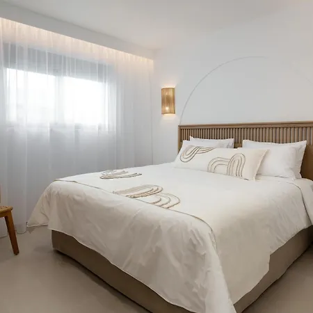 Paradiso Luxury Beachfront Gennadi