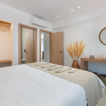 فيلة Paradiso Luxury Beachfront غينادي