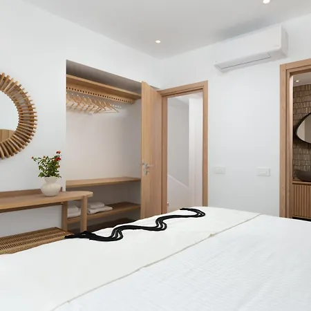 Paradiso Luxury Beachfront فيلة