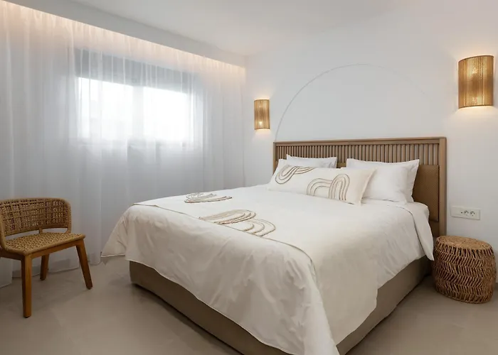 Paradiso Luxury Beachfront Jenádi