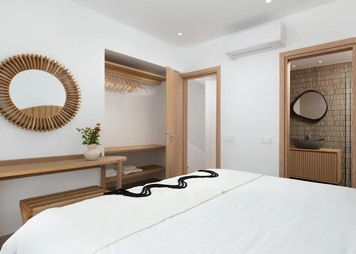 Paradiso Luxury Beachfront Villa