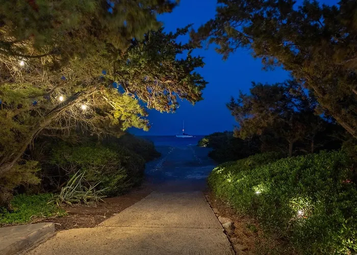 Villa Paradiso Luxury Beachfront Jenádi