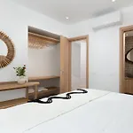 Paradiso Luxury Beachfront فيلة