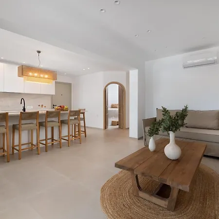 Paradiso Luxury Beachfront *