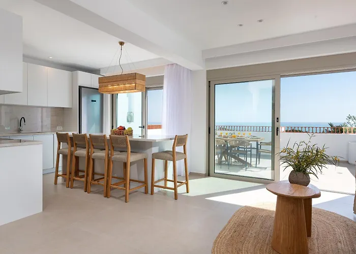 Paradiso Luxury Beachfront Villa