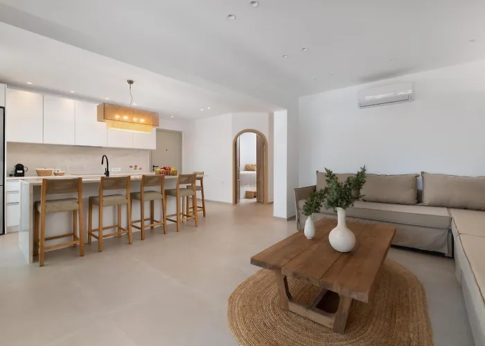 Paradiso Luxury Beachfront *