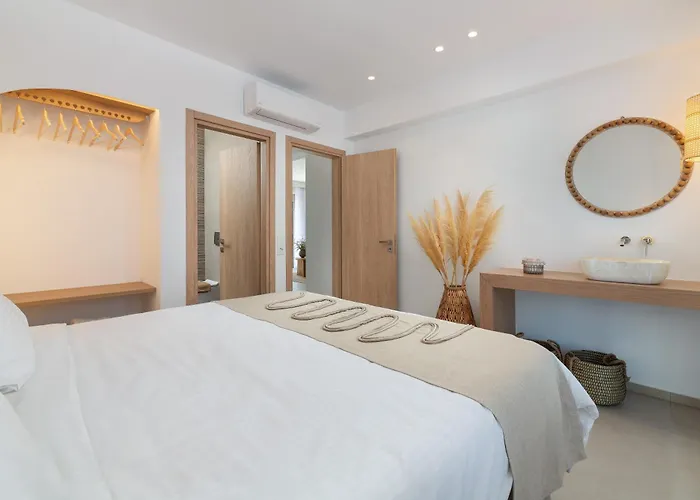 Villa Paradiso Luxury Beachfront Gennadi